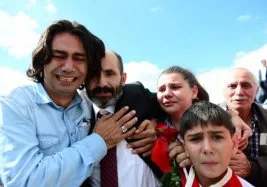 IŞİD’in elindeki rehineler kurtarıldı