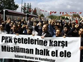 Fatih Camii’nde PKK katliamları protesto edildi