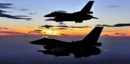 Fransız uçakları ilkokulu bombaladı