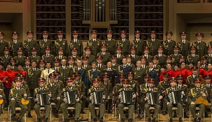İşgalci Kızılordu Korosu’nun yeni kadrosu, ilk konserini İstanbul’da veriyor