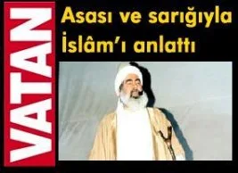 Hem ispiyoncu, hem cahil!