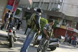Hizbullah Beyrut’un kontrolünü ele aldı
