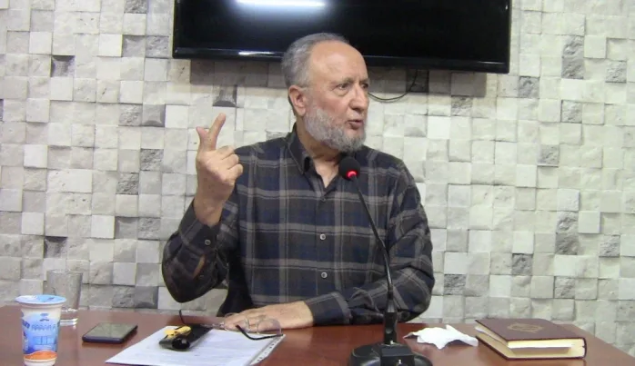 Pamak, akraba dâvet programında konuştu: Hayatımızı Allah’a secde ettirmeliyiz (VİDEO)