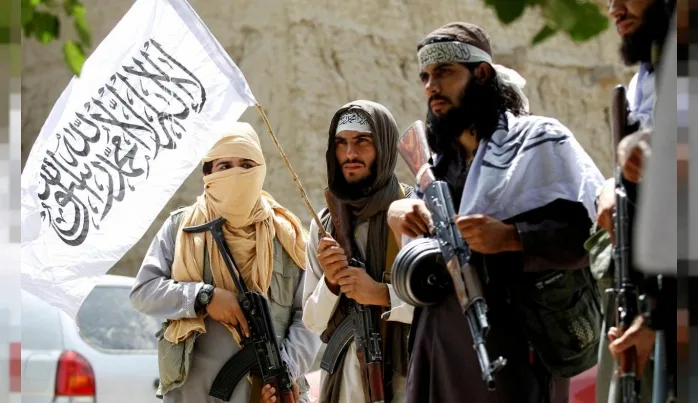 Taliban ‘af’ ilan etti, kadınlara yönetime katılmaları çağrısı yaptı