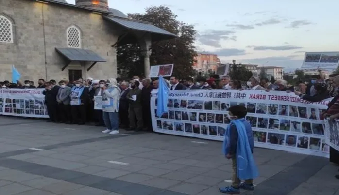 Erzurum’da Doğu Türkistan’daki Çin zulmüne tepki