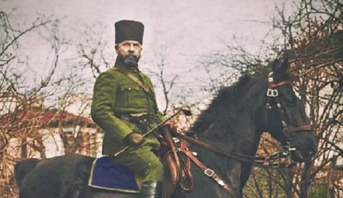 Mecliste Şapka Kanunu’na karşı çıkan tek vekil