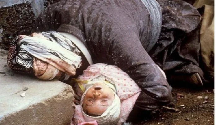 Halepçe katliamının dehşet veren fotoğrafları