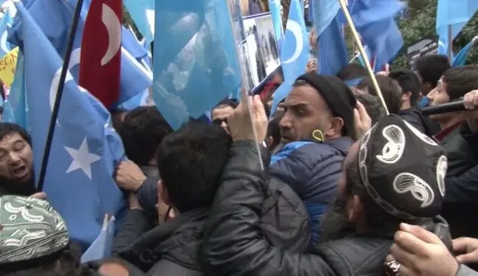 Denge politikası, “zulme ortaklıkta denge” işlevi görüyor