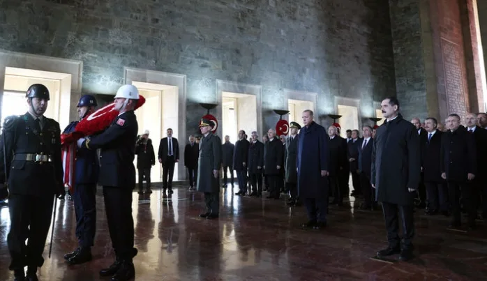 Yargıtay Üyesi: Anıtkabir’de zorunlu ibadete hayır