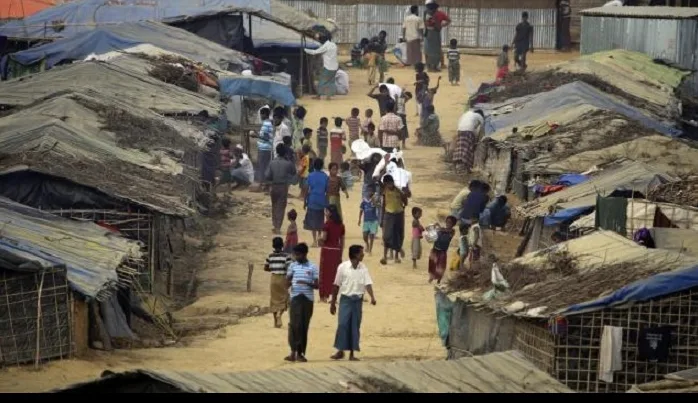 Bangladeş’teki Arakanlı mülteciler perişan