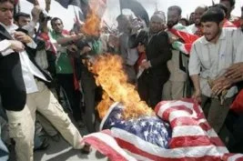 <STRONG>Irak’ta&nbsp;büyük gösteri: Defol Git Amerika&nbsp;</STRONG><BR>