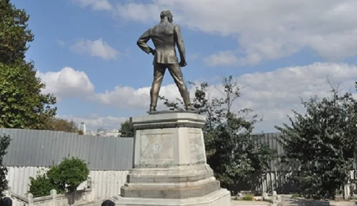 Cumhuriyet’in fabrika ayarları