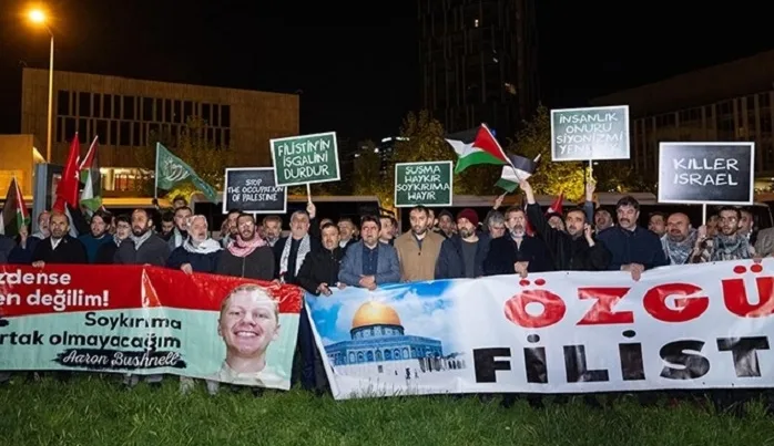 Amerikan büyükelçiliği önünde siyonazi protestosu