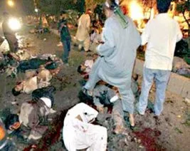 ABD Pakistan’da medrese vurdu, 7 kişiyi katletti