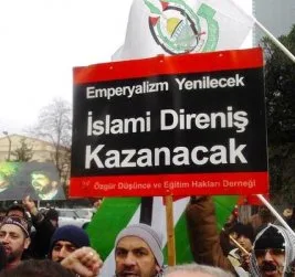 İşbirlikçi Mısır rejimi protesto edildi, siyonist konsolosluğa&nbsp;abluka sürdü