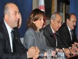 Soykırımcı siyonisti “dostları” da terk etti
