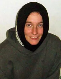 <STRONG><FONT face=Georgia>Bizim için hayatını feda eden&nbsp;cesur kız</FONT>&nbsp;</STRONG>