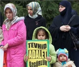 “Başörtüsü yasağı,&nbsp;kaldırılması teklif dahi edilemez tabu hale geldi”