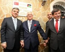 İşbirlikçi Abbas’ı taltif etmek Gül’e düştü