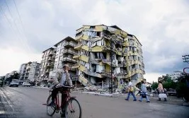 Marmara Depremi’nden hafızalarda yer eden kareler