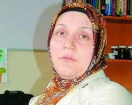 Suskunluk, başörtüsü yasağını derinleştiriyor