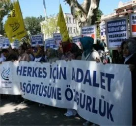 “Açılım’da başörtüsü sorunu niçin yok?”