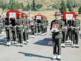 4 asker, komutan tarafından katledilmiş