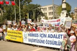 Özgür-Der kışla cinayetlerinin hesabını sordu