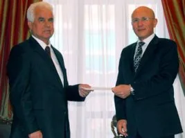 Ulusalcısı da Kur’an kursuna karşı küreselcisi de!