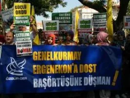 “Genelkurmay Ergenekon’a dost, başörtüsüne düşman”