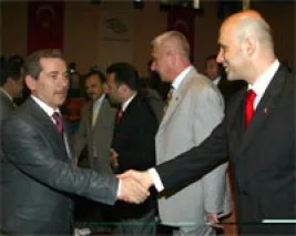 Abdüllatif Şener ve Turhan Çömez “özel harpçi” mi?