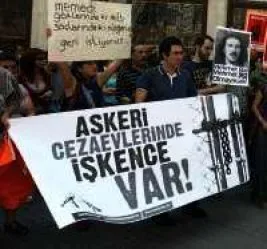 Aydemir’in annesine başörtüsü yasağı