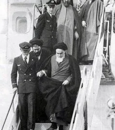 Bir devrimin muhafazakarlaşması