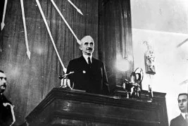Hitler olmaya kim daha layık?