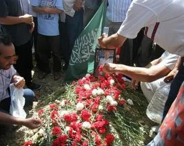 Bugün&nbsp;şehidlerimiz için&nbsp;Ümraniye’deyiz