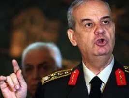 Orgeneral Başbuğ, eşi örtülü bürokratı kovdurtmuş