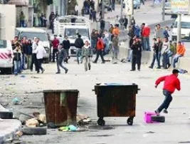 Taş atan çocuklar yasası kabul edildi