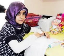 Başörtülü Ece Nur’un sınavı geçerli