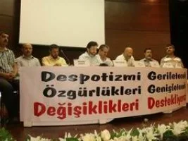 “İslami kuruluşlar”dan şirk anayasasının tamirine aktif destek