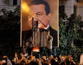 Mısır’da bugün Mübarek’in en zor günü