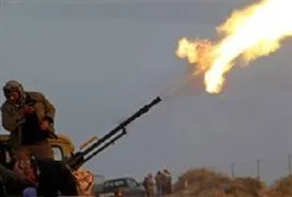 Ateşkesi bozan Kaddafi güçleri Bingazi’ye girdi