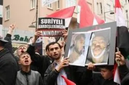 Baas diktasına Suriye Konsolosluğu önünde protesto