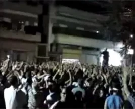 Yüzlerce aile Hama’yı terketti