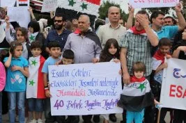 Suriye’deki katliamlara Fatih Camii’nde protesto
