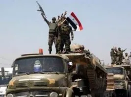Deir ez Zor’da evlere girip çok sayıda insanı katlettiler