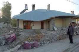 “Yardım Kardeşliği” ekibi deprem bölgesindeydi