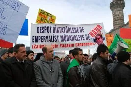 Erzurum: Diktatörlere de, emperyalist müdahaleye de hayır