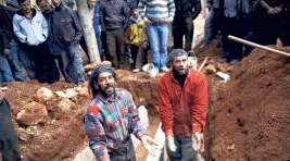 Humus’ta 11 yaşındaki gençler dahi toplanıp infaz ediliyor