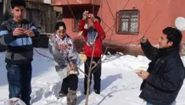 Çocuklardan anlamlı çaba: Hayvanlar için ekmek ağacı