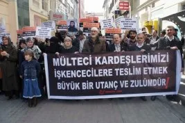 Mültecilerin iade edilmesi Fatih’te protesto edildi